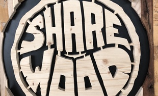 L'association Share Wood met à disposition de professionnels, comme de particuliers, tout le nécessaire pour travailler le bois.