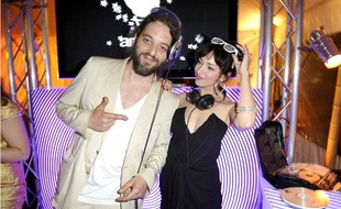 Beatrice Ardisson à la villa Scheppes pour la soirée Paris Premiere à Cannes le 13 mai.