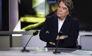 La multiplication des procédures contre l'arbitrage controversé avec le Crédit Lyonnais dont a bénéficié Bernard Tapie risque in fine de "coûter bien plus cher à l'Etat" que ce qu'avait finalement touché l'homme d'affaires, ont affirmé ses avocats mercredi.