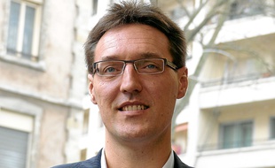 Le candidat Eric Lafond se présente comme la seule offre centriste à Lyon.