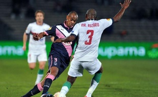 Bordeaux, pas dans un grand soir, a assuré le minimum en s'imposant 1 à 0 devant les Portugais du Maritimo Funchal, et reste plus que jamais en course pour sortir des poules de l'Europa League, jeudi à domicile, au terme d'un match comptant pour la 4e journée, tristounet et d'un faible niveau.