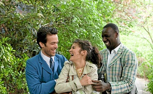 Colin (Romain Duris), Chloé (Audrey Tautou) et Nicolas (Omar Sy).