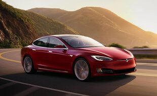 Une app de rencontre pour les propriétaires de Tesla uniquement