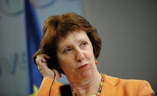 Les représentants des 28 Etats membres de l'UE se réuniront lundi à Bruxelles pour faire le point sur la situation en Egypte où des violences ont fait près de 600 morts, a annoncé vendredi le Service d'action extérieure de Catherine Ashton.