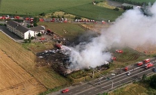 Le procès de l'accident du Concorde qui avait fait 113 morts à Gonesse (Val-d'Oise) en 2000, débutera le 2 février 2010 devant le tribunal correctionnel de Pontoise pour s'achever en mai de la même année à l'issue d'une audience fleuve attendue par les familles des victimes.