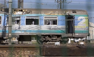 La gare de Brétigny-sur-Orge, dans l'Essonne, le 13 juillet 2013, au lendemain du déraillement d'un train qui a causé la mort de 6 personnes.
