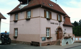 Mairie de Saint-Nabor, en Alsace.