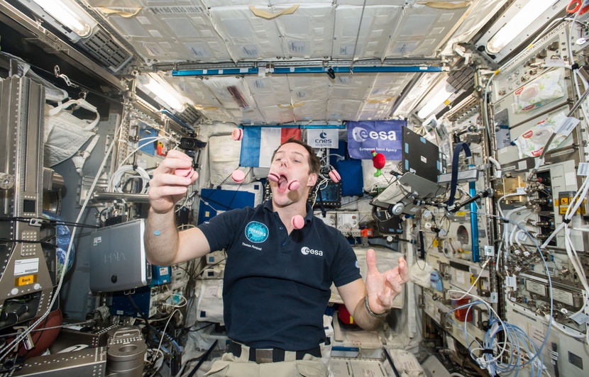 Cadeau envoye a thomas pesquet Clearance