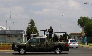 Une narcotrafiquante mexicaine surnommée la "Reine du Pacifique", qui doit être prochainement extradée vers son pays après une condamnation aux Etats-Unis, a gagné un recours devant la justice mexicaine qui pourrait lui permettre d'éviter un nouvel emprisonnement, a-t-on appris vendredi de source judiciaire.