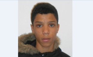 La police du Rhône a lancé un appel à témoins pour retrouver cet adolescent de 15 ans.