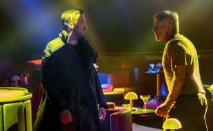 Ryan Gosling et Harrison Ford dans Blade Runner 2049 de Denis Villeneuve