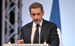 L'ancien président de la République Nicolas Sarkozy fait un discours lors du campus des jeunes Républicains au Touquet le 12 septembre 2015