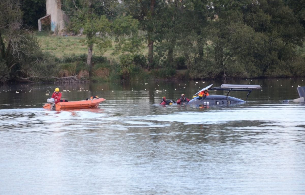 Finistère : L'hélicoptère qui s'est crashé a été sorti de l'eau... par un autre hélico