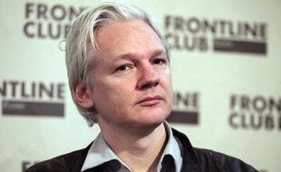 Le fondateur de WikiLeaks, Julian Assange, lors d'une conférence de presse à Londres, le 27 février 2012.