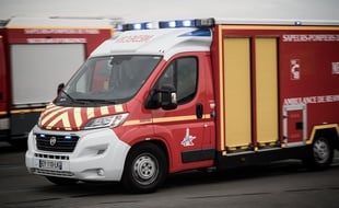 Un camion de pompiers lors d'une intervention (illustration)