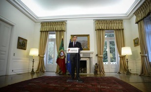 Surveillé de près par Bruxelles, le Portugal s'efforce de rassurer ses bailleurs de fonds alors que le rejet par la Cour constitutionnelle de plusieurs mesures d'austérité a compromis la réalisation des objectifs budgétaires, recommandés en contrepartie de l'aide financière accordé en mai 2011.