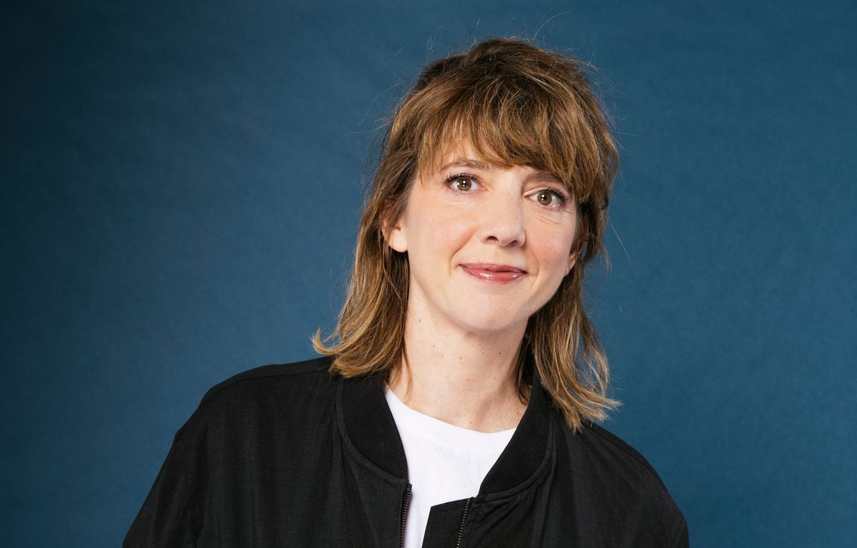 Dix ans des attentats du 13-Novembre : Qui est Anne Steffens, qui joue Caroline dans « Des Vivants » ?