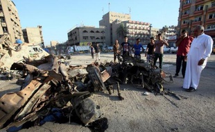 La mission de l'ONU en Irak a lancé dimanche une mise en garde contre une spirale "infernale" de représailles entre sunnites et chiites après un attentat la veille qui a fait 73 morts à Bagdad.