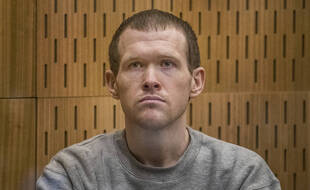 Le 15 mars 2019, Brenton Tarrant, un suprémaciste australien de 28 ans, a tué 51 personnes lors d’une fusillade dans deux mosquées de Christchurch en Nouvelle-Zélande.