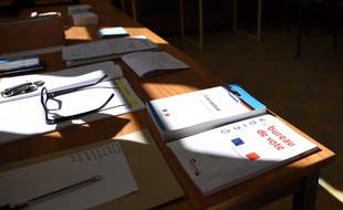 Illustration d'un bureau de vote