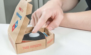 La chaîne Domino's Pizza lancera en décembre "The Easy Order Button".