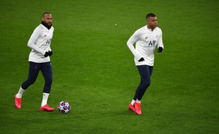 Neymar et Mbappé à la veille du 8e de finale aller de C1 contre Dortmund.