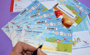Des chéquiers vacances doivent être distribués aux salariés de la région PACA travaillant au contact du public pendant le confinement.