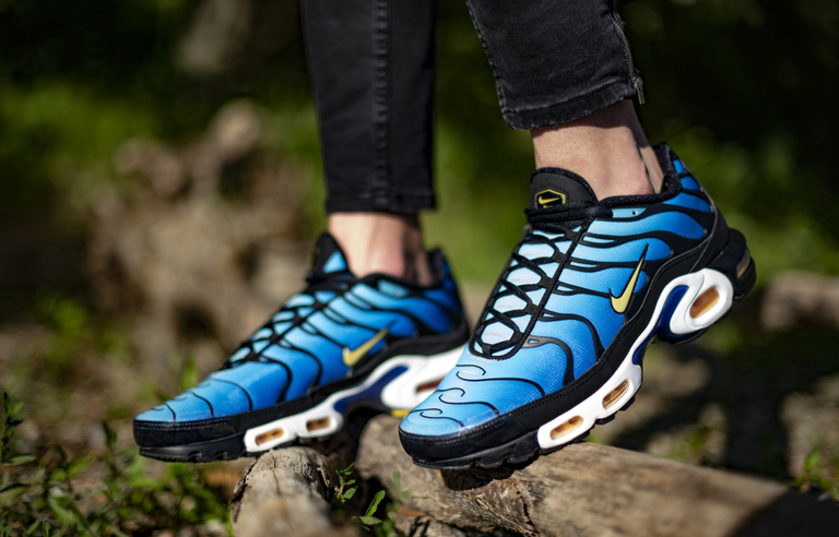 La Sneaker Delle Sottoculture La Storia Della Nike Air Max Plus Tn Vlr Eng Br