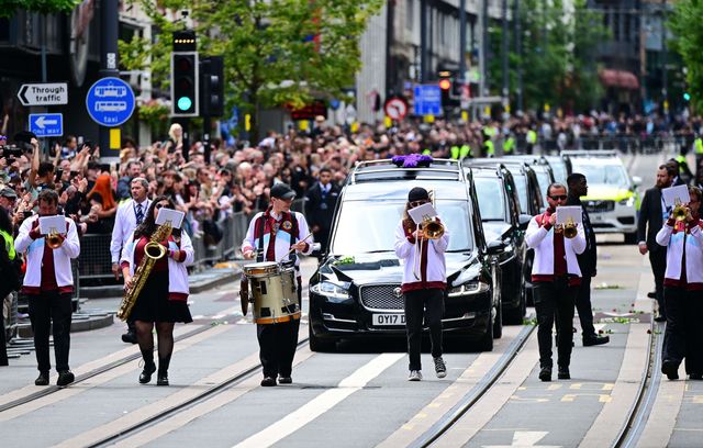 Ce mercredi, en début d’après-midi, la fanfare locale Bostin Brass a ouvert le cortège funéraire.