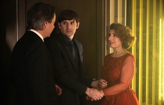 Making Off 10 Pour Cent Saison 3 Des studios britanniques préparent un remake anglophone de « Dix pour