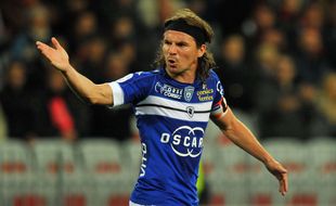 Descente aux enfers pour Yannick Cahuzac et le SCB.