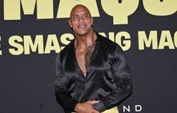 Dwayne Johnson donne des conseils en paternité à Travis Kelce