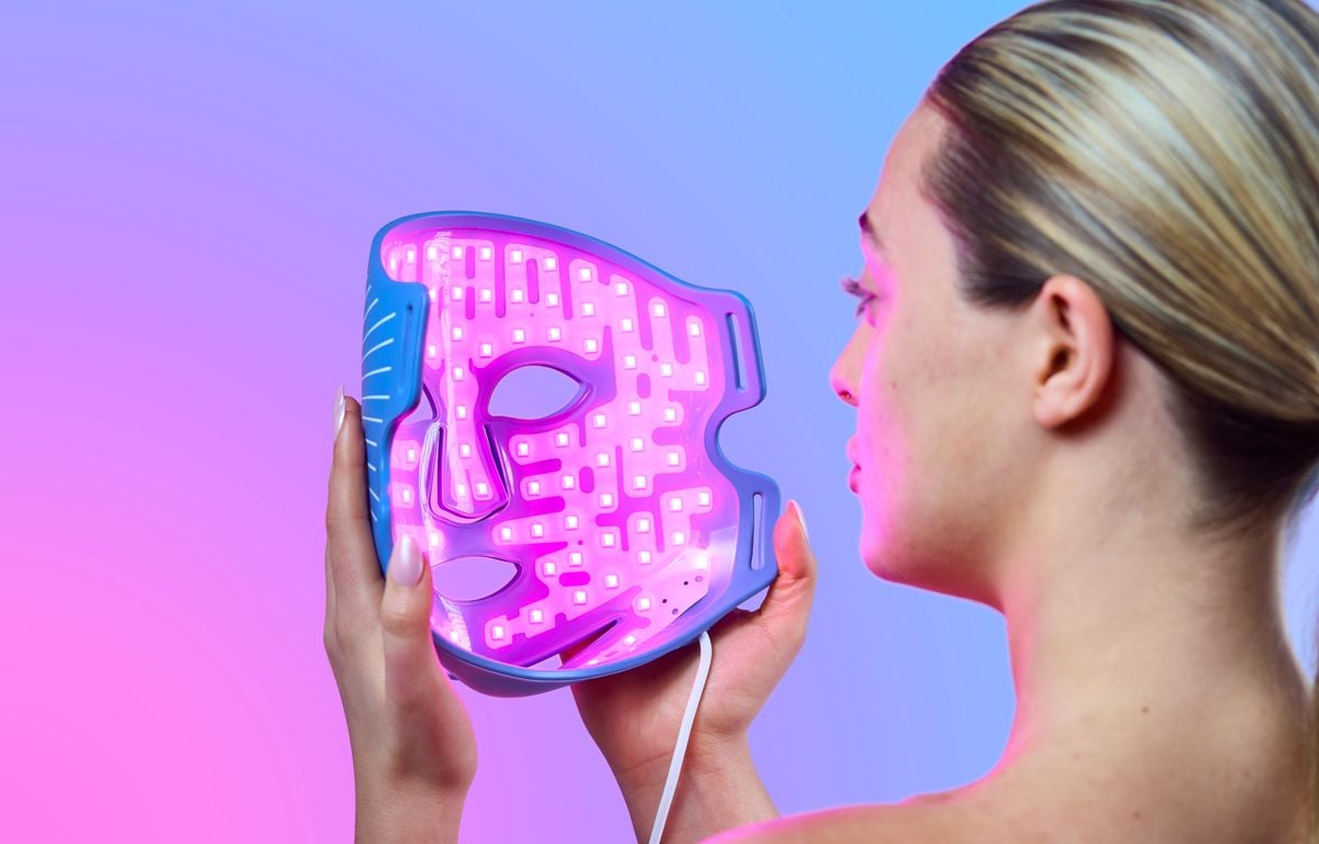 On a testé (et fait tester) un masque LED anti-imperfections