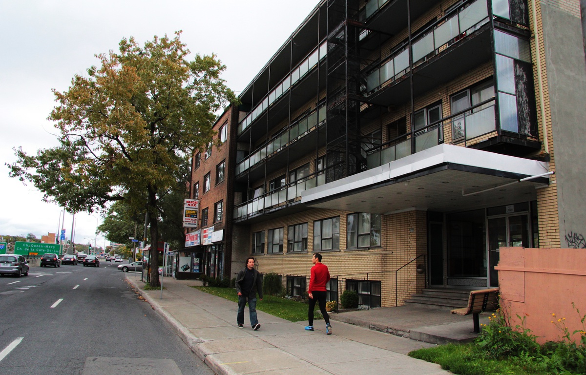 VIDEO. L'immeuble où vivait Luka Magnotta se cherche une seconde vie