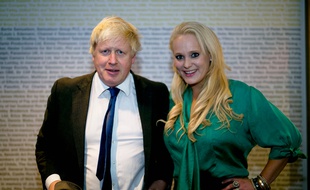 Boris Johnson et Jennifer Arcuri, à Londres en octobre 2014.