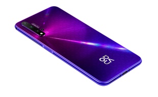 Le Nova 5T de Huawei s'adresse aux 18-24 ans.