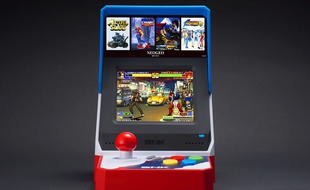 La Neo Geo Mini rend hommage à la mythique console des années 90, ou l'arcade à la maison