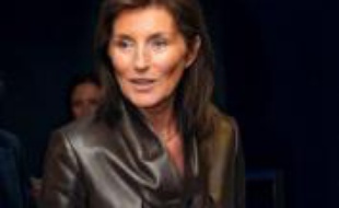 L'ex-épouse de Nicolas Sarkozy, Cécilia, déposera jeudi un référé pour "demander la suspension de la publication" d'un ouvrage à paraître de la journaliste Anna Bitton qui lui est consacré, a annoncé mercredi son avocate Michèle Cahen.