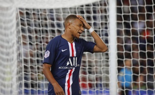 Kylian Mbappé, contre Nîmes