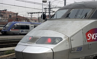 TGV en Gare de Toulouse Matabiau, le 18 octobre 2007.