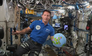 Thomas Pesquet en apesanteur le 30 avril 2021 (AFP PHOTO/European Space Agency)