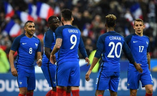 La joie des Bleus lors de France-Russie, le 29 mars 2016 au Stade de France.