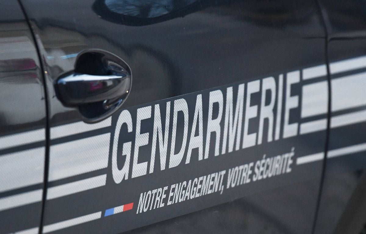 Gard : Découverte du corps d'une femme lardé de coups de couteau