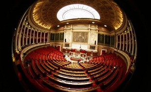 Paris, le 4 mars 2009. Photo de l'hémicycle de l'Assemblée nationale avant une séance de questions au gouvernement.