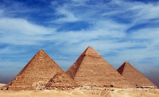 Les pyramides de Gizeh, en Egypte.