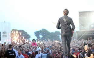 Illustration du concert de Muse, ici en 2015 au festival des Vieilles Charrues.