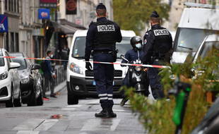 Attaque à l'arme blanche à Paris: Deux nouvelles gardes à vue