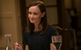 Alexis Bledel incarne à nouveau Rory Gilmore dans «Gilmore Girls : Une nouvelle année» sur Netflix.