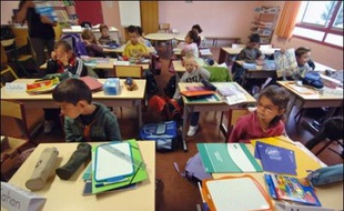 Une salle de classe.