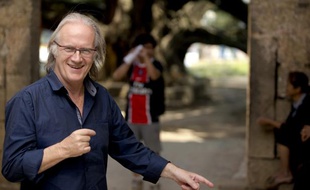 Philippe Muyl sur le tournage en Chine du Promeneur d'oiseau